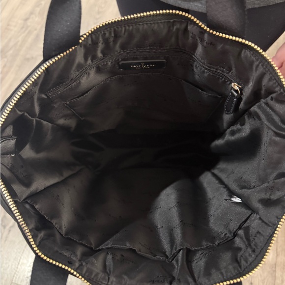 Black Quilted Women's Bag - Picture 6 of 8